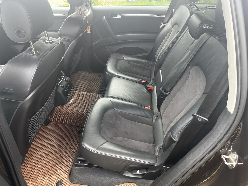 Автомобіль AUDI Q7 TDI 3.0