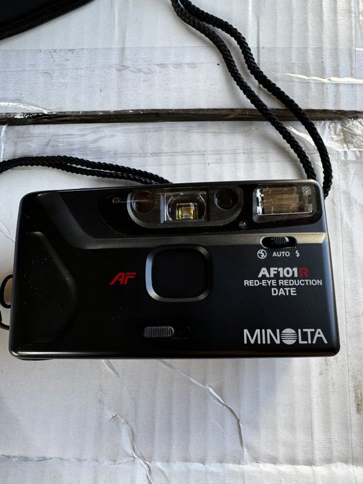 Фотоапарат фотокамера Minolta AF 101R оригінальний  чохол