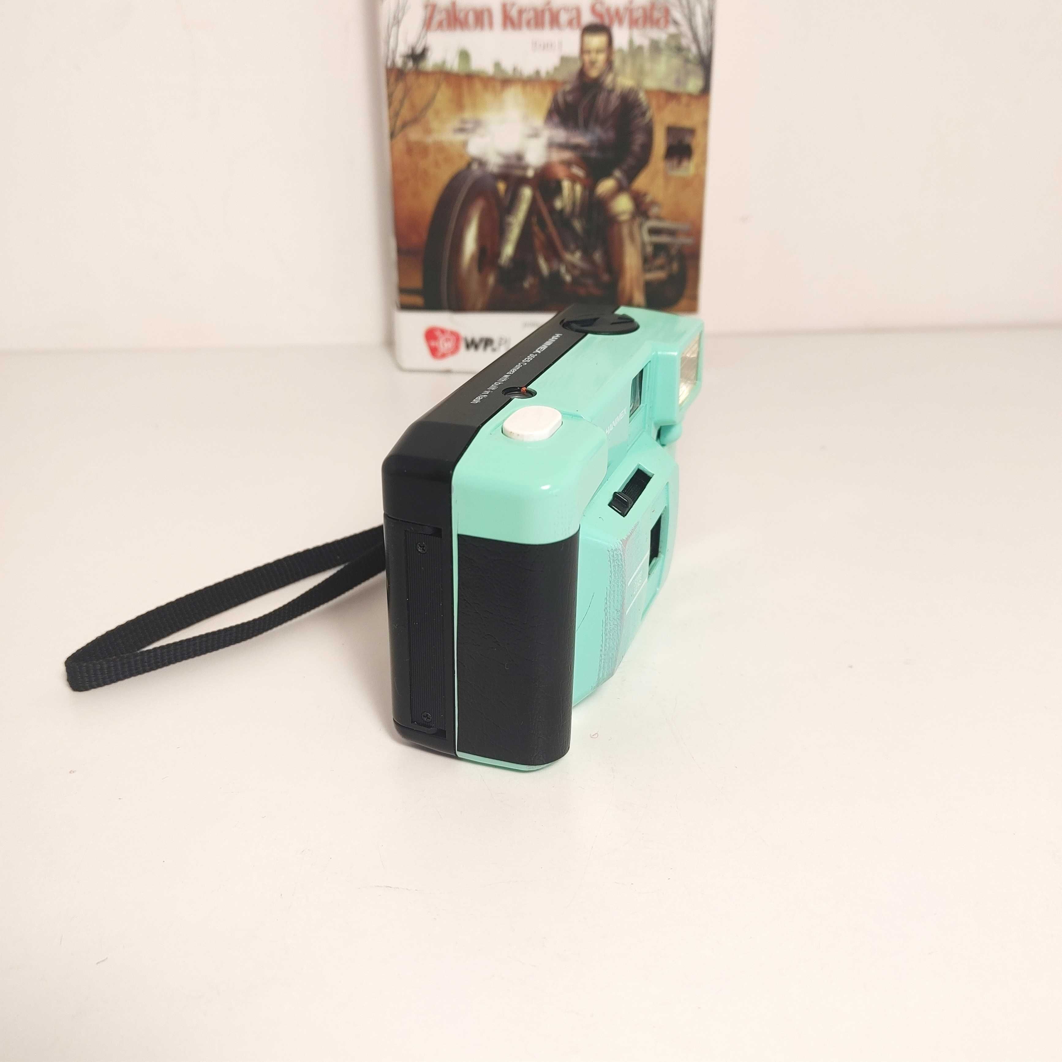 Aparat analogowy RETRO z lat 80 tych XX wieku HANIMEX 35 es  Design