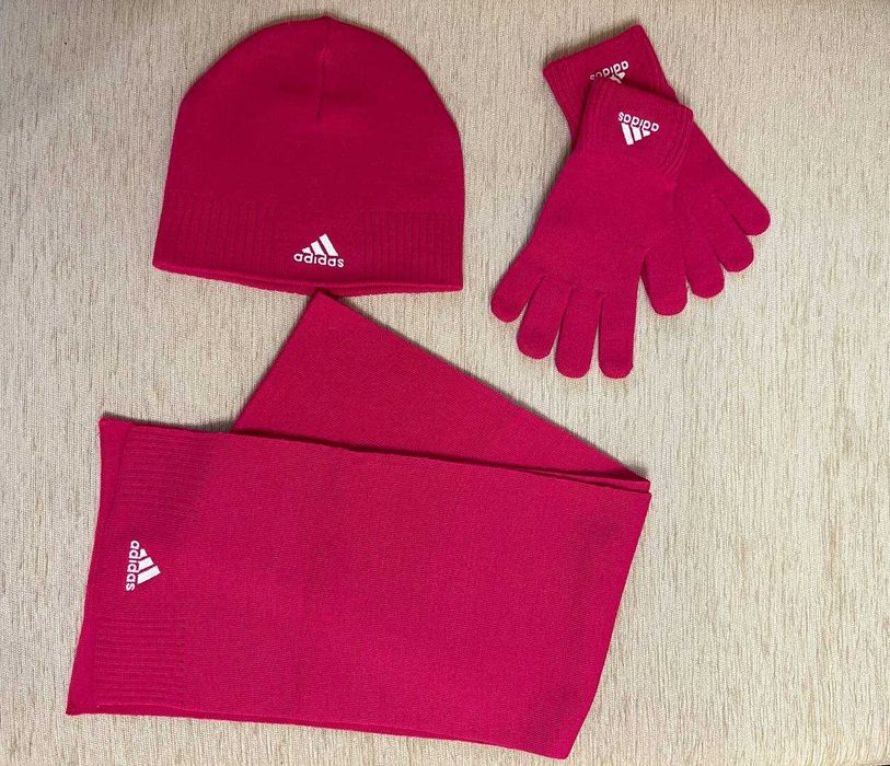Комплект Adidas шапка, шафр, перчатки