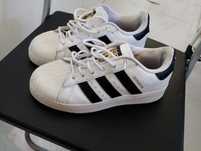 Tênis adidas mulher número 37 quase novo