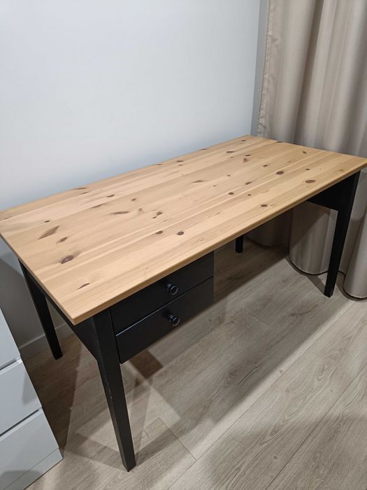 Drewniane biurko IKEA ARKELSTORP