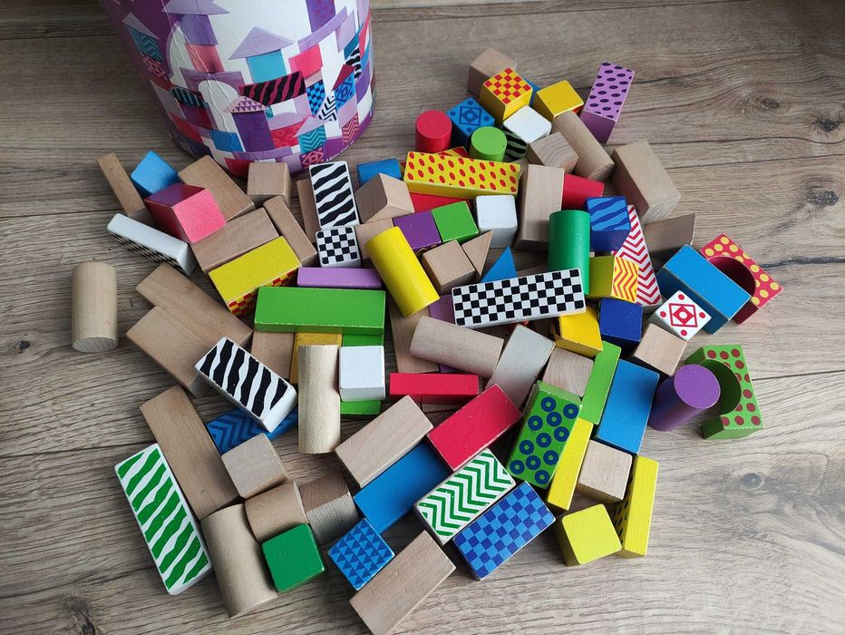 Klocki drewniane Eichhorn 98 szt. sorter do nauki kształtów, kolorowe