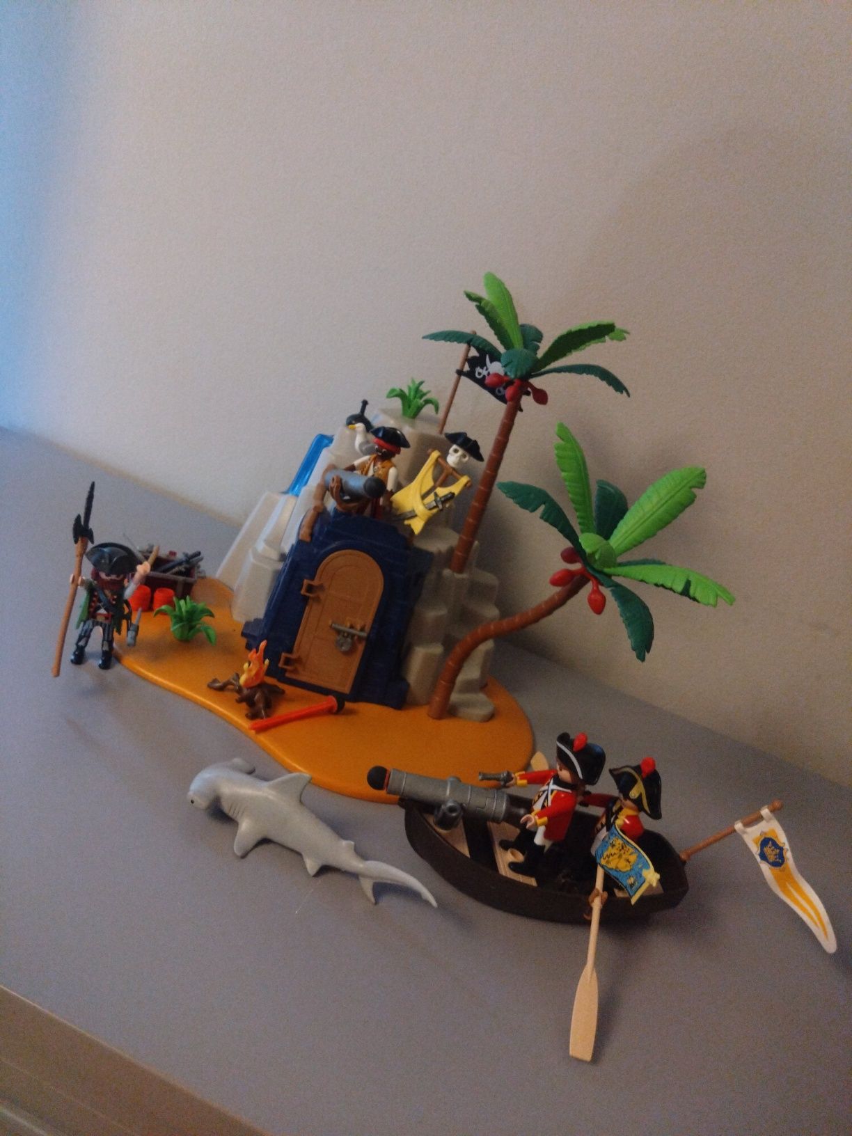 Playmobil Piraci 70556 Wyspa piratów ze skarbami