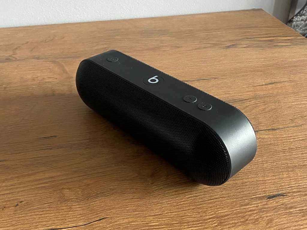 Głośnik Apple Beats Pill+ Speaker White A1680 Czarny Super Stan