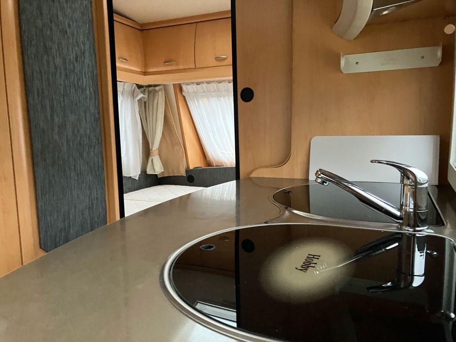 Przyczepa kempingowa HOBBY 450UF