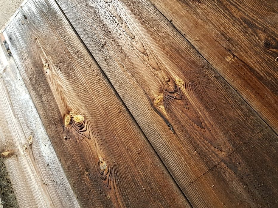 Stare drewno stodoły wiaty skup