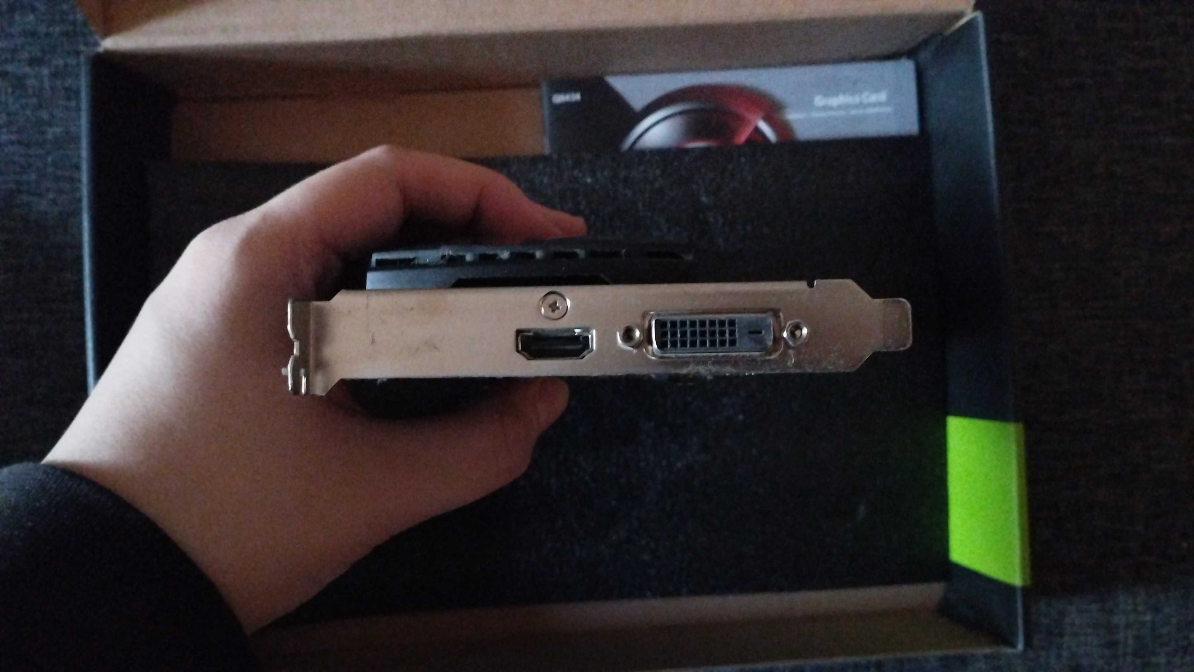 Asus GT 1030 gddr5 2gb