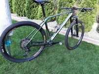 Rower Mtb carbon. Miernik mocy inpek. Osprzęt xt . Koła 29.