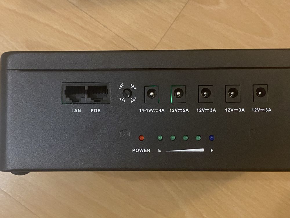 Дуже потужний ДБЖ/DC UPS (LiFePo4)для роутерів та ноутбуків. 60000 mah