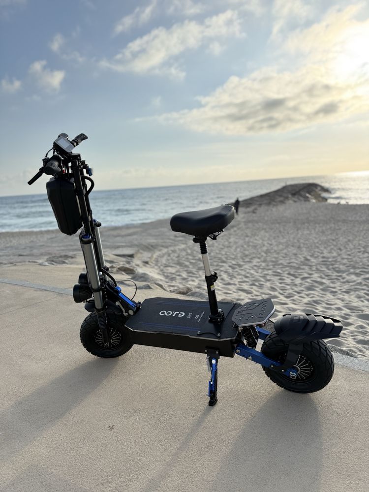 Trotinete Eletrica OOTD D99 - Modelo de 2025 - Novas