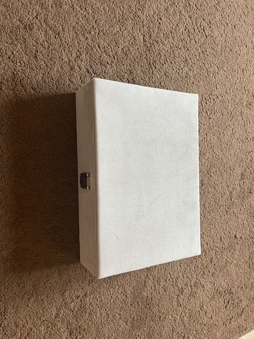 Szakatułka na biżuterię