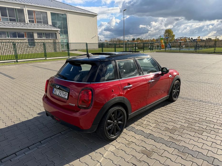 MINI Cooper Mini Cooper w wersji BLACKFRIARS z silnikiem 1.5 136KM z 2018