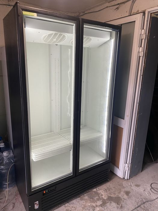 Холодильная витрина шкаф Ларь Морозилка вертикальная Барный Регал Конд