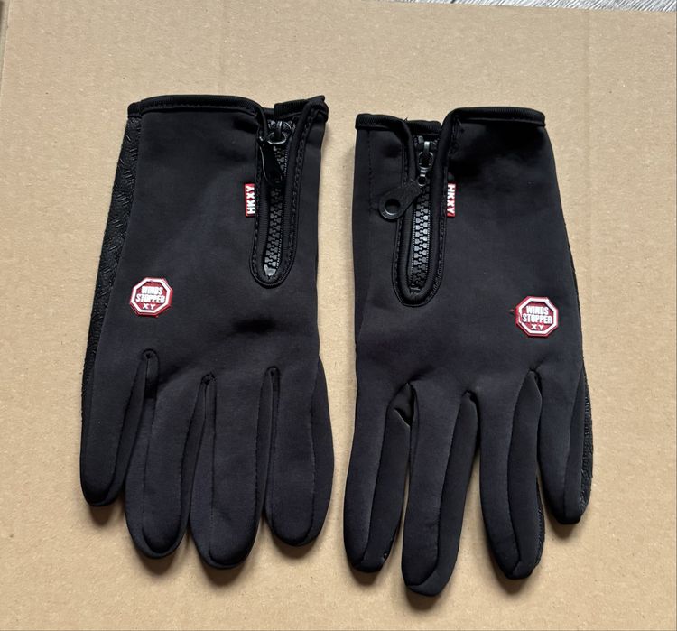 Rekawiczki ciepłe antypoślizgowe wiatroszczelne z ekranem dotykowym