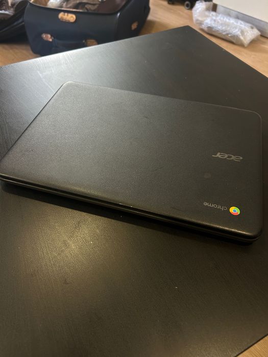 Notebook Chromebook preto 4GB de Ram 32GB ACER