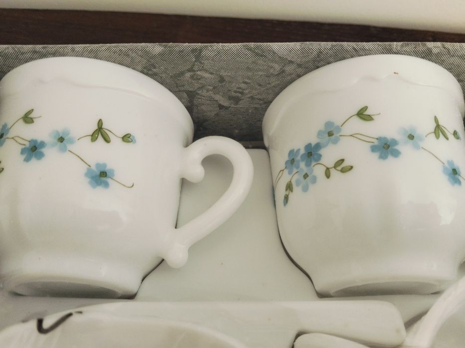 6 Chávenas de chá e pires, Arcopal, Novo e SELADO