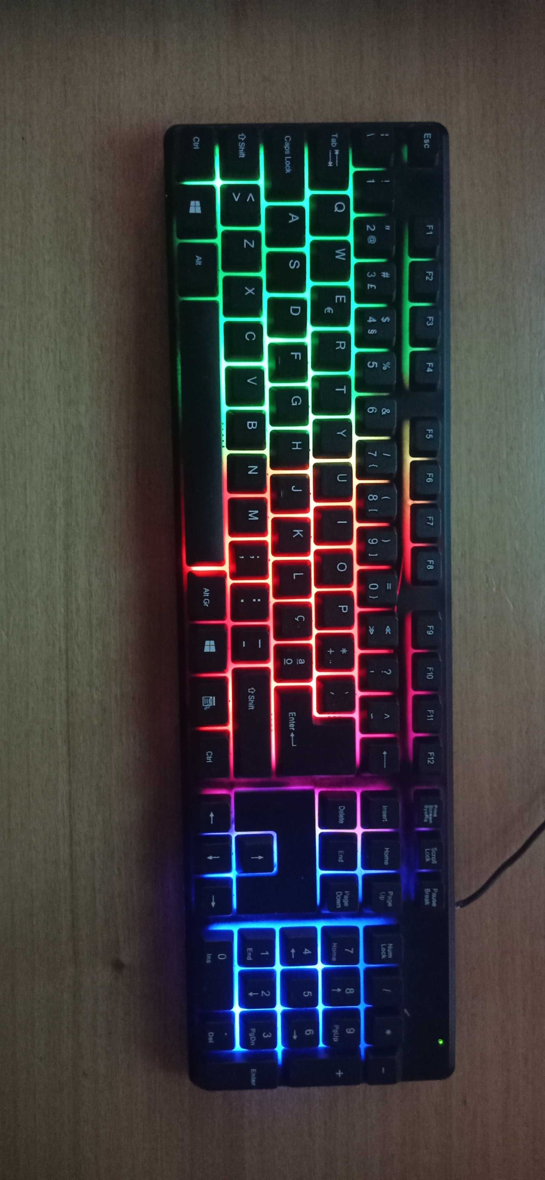 Teclado com LED's