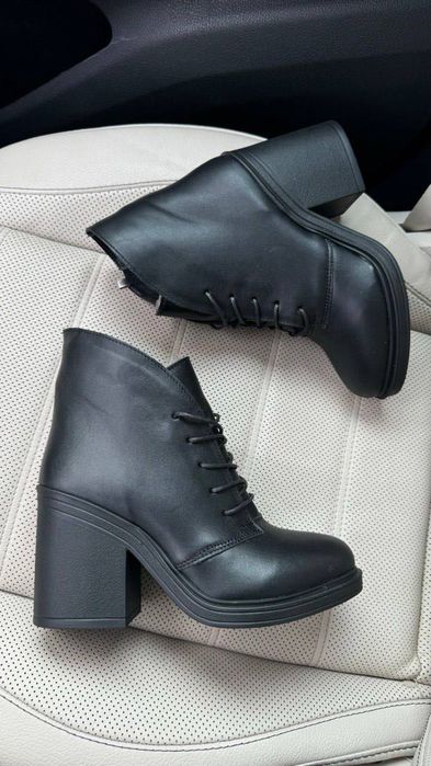 Черевики зимові натуральні жіночі. Женские зимние ботинки