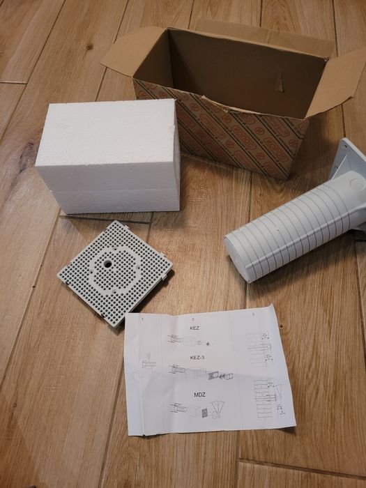 Puszka elektroinstalacyjna podtynkowa do systemów docieplających Kopos
