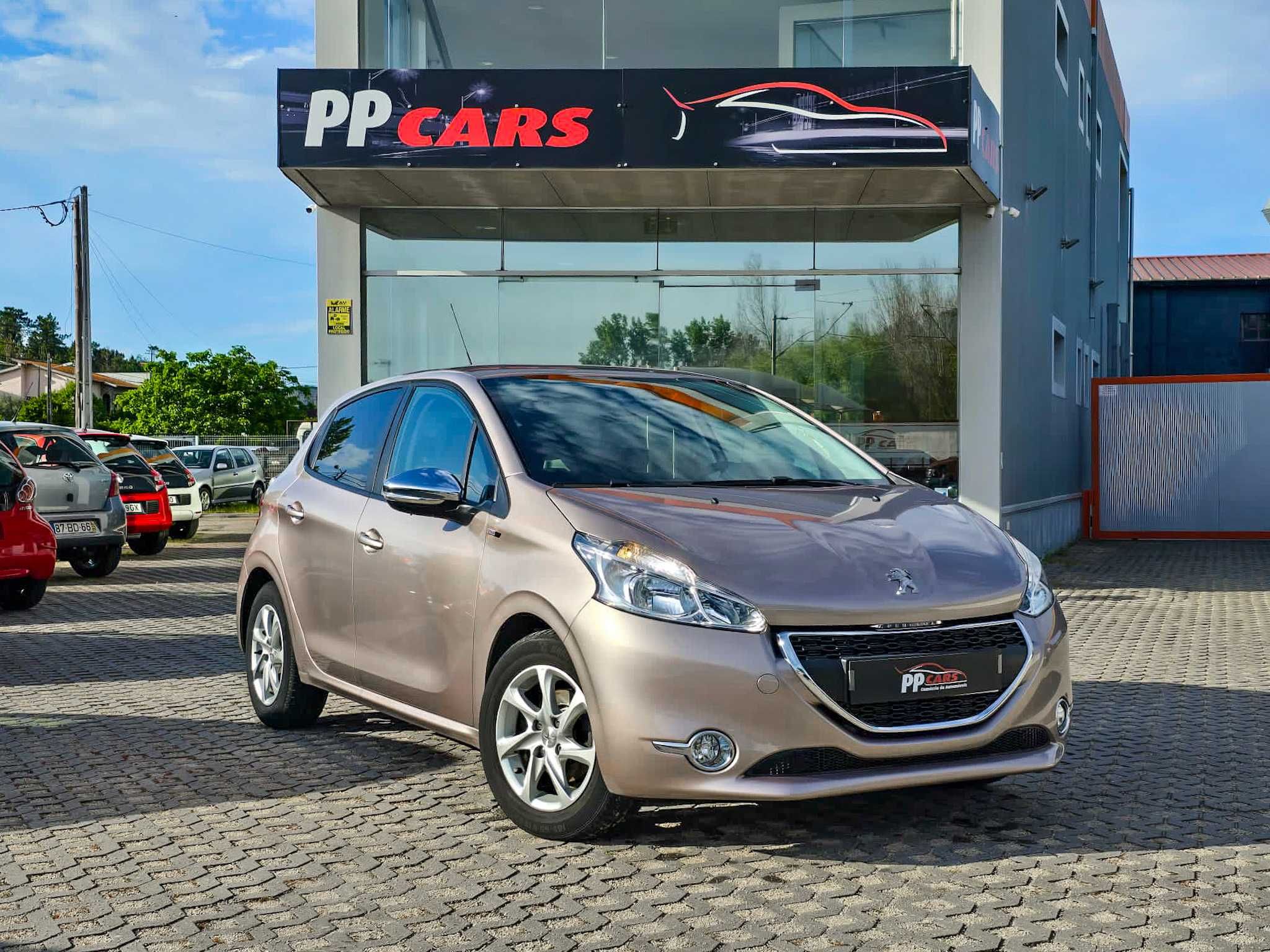 PEUGEOT 208 1.2 VTI STYLE 39.000 KM