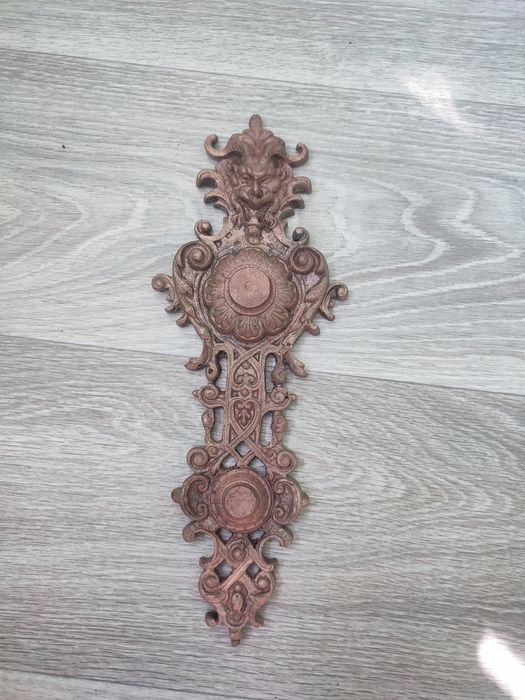 Бронзова накладка на двері