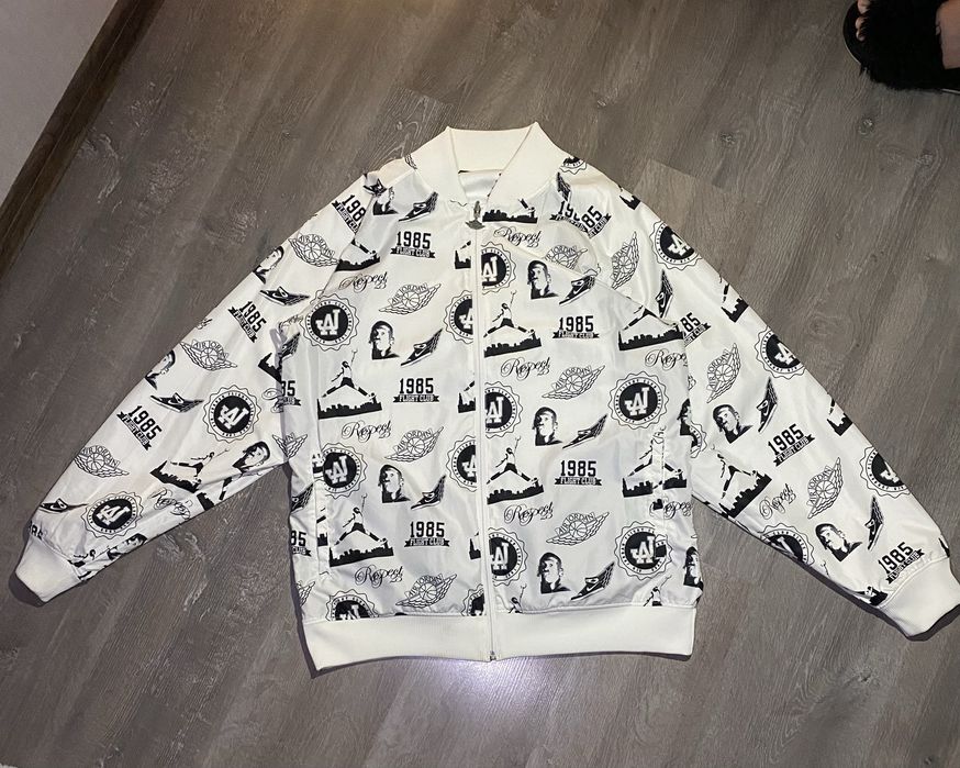 Куртка -бомбер  NIKE AIR JORDAN