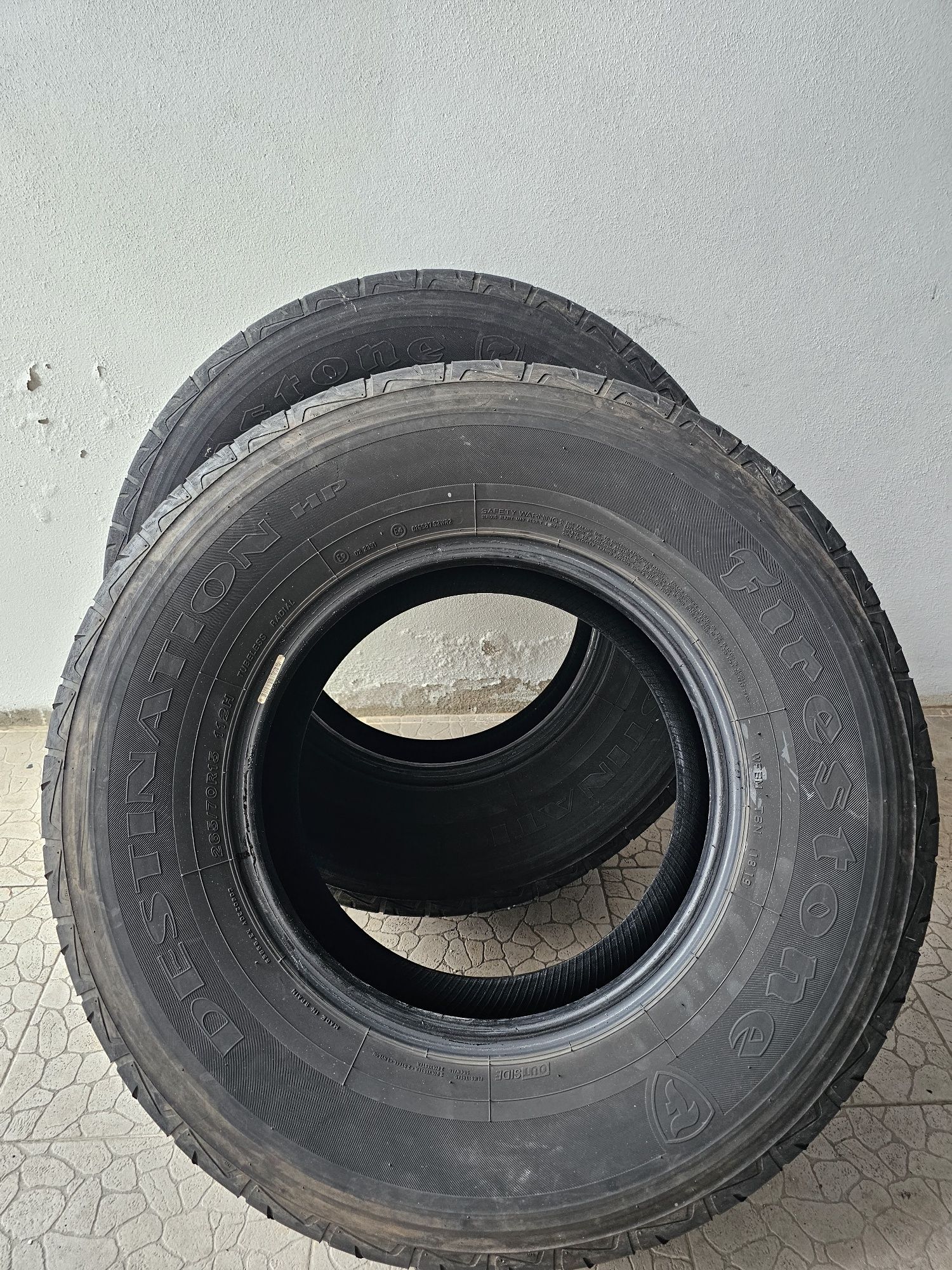 Pneus Yokohama Geolandar A/T 265/70 R15