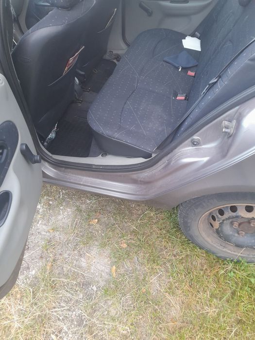 Sprzedam Renault Clio 2, 1.2 benzyna, 2001 rok.