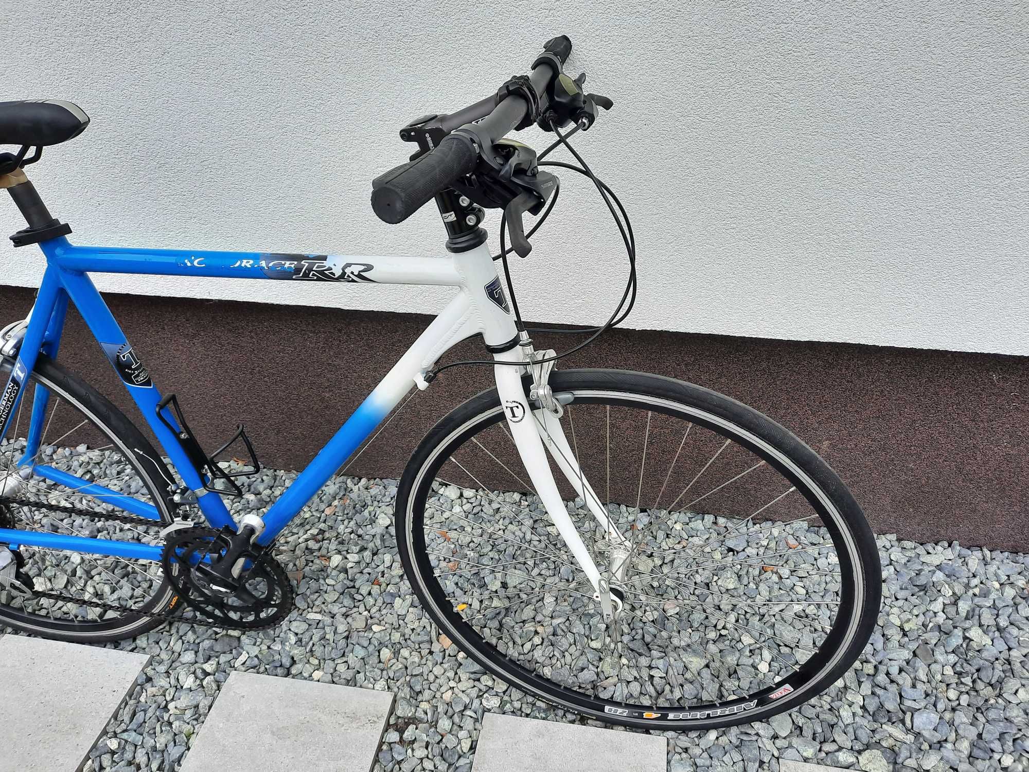 Rower szosowy Torrek Roadrace alu rama 22c