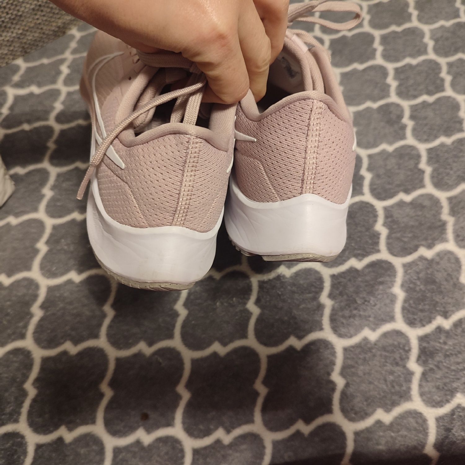 Adidasy Nike jak nowe bez pudełka 40 40.5