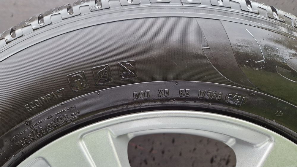 215/65 R17 99HKoła zimowe VW Tiguan Audi Seat Skoda