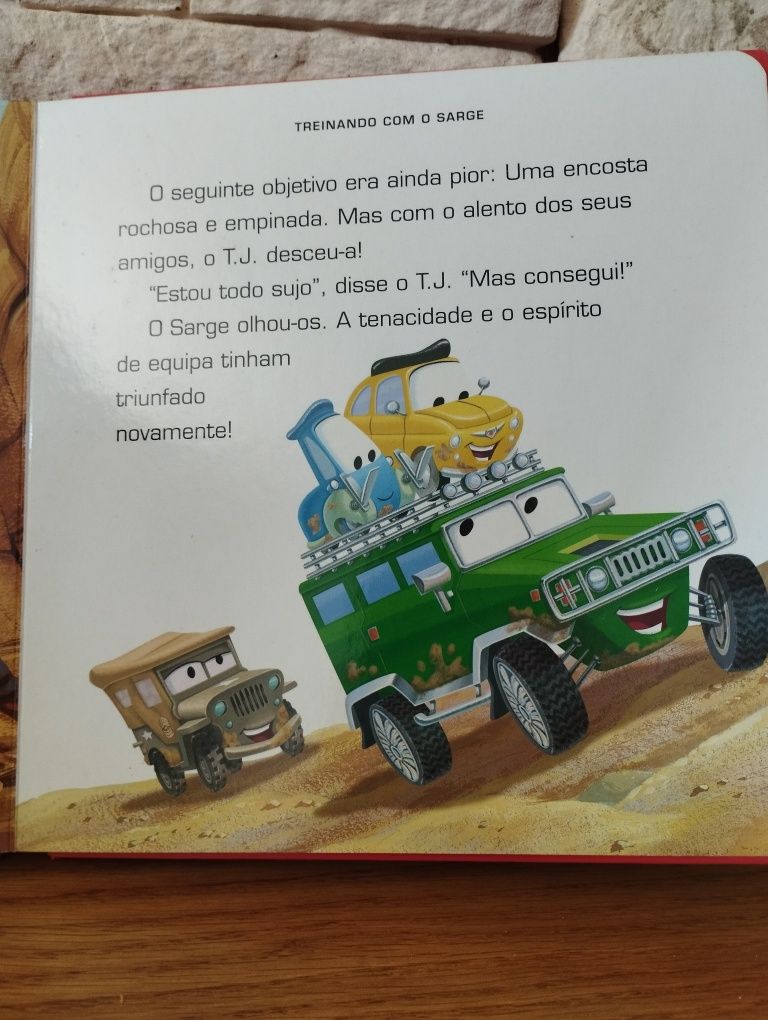 Livro " Faísca e os seus amigos" da Disney.