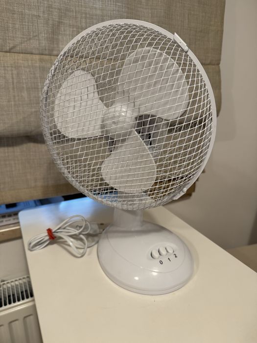 Wentylator przenośny Ravanson WT-1023 27cm srednica