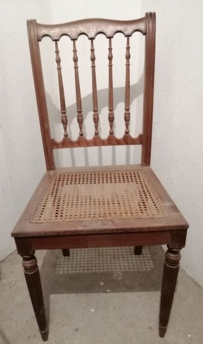 Mobília em muito bom estado