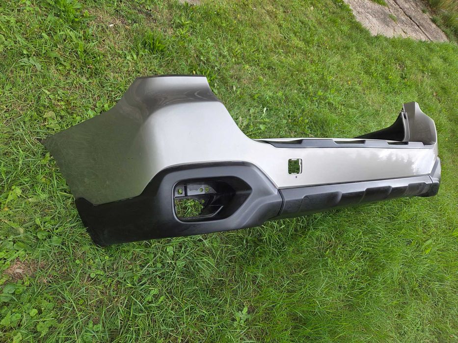 Zderzak tylny Subaru Outback 14-19
