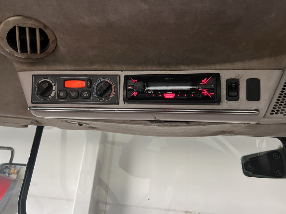 Trator - Massey Fergunson 8690