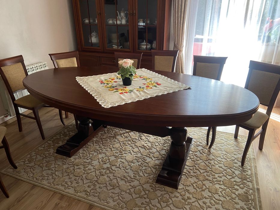 Stół machoniowy, duży stół owalny