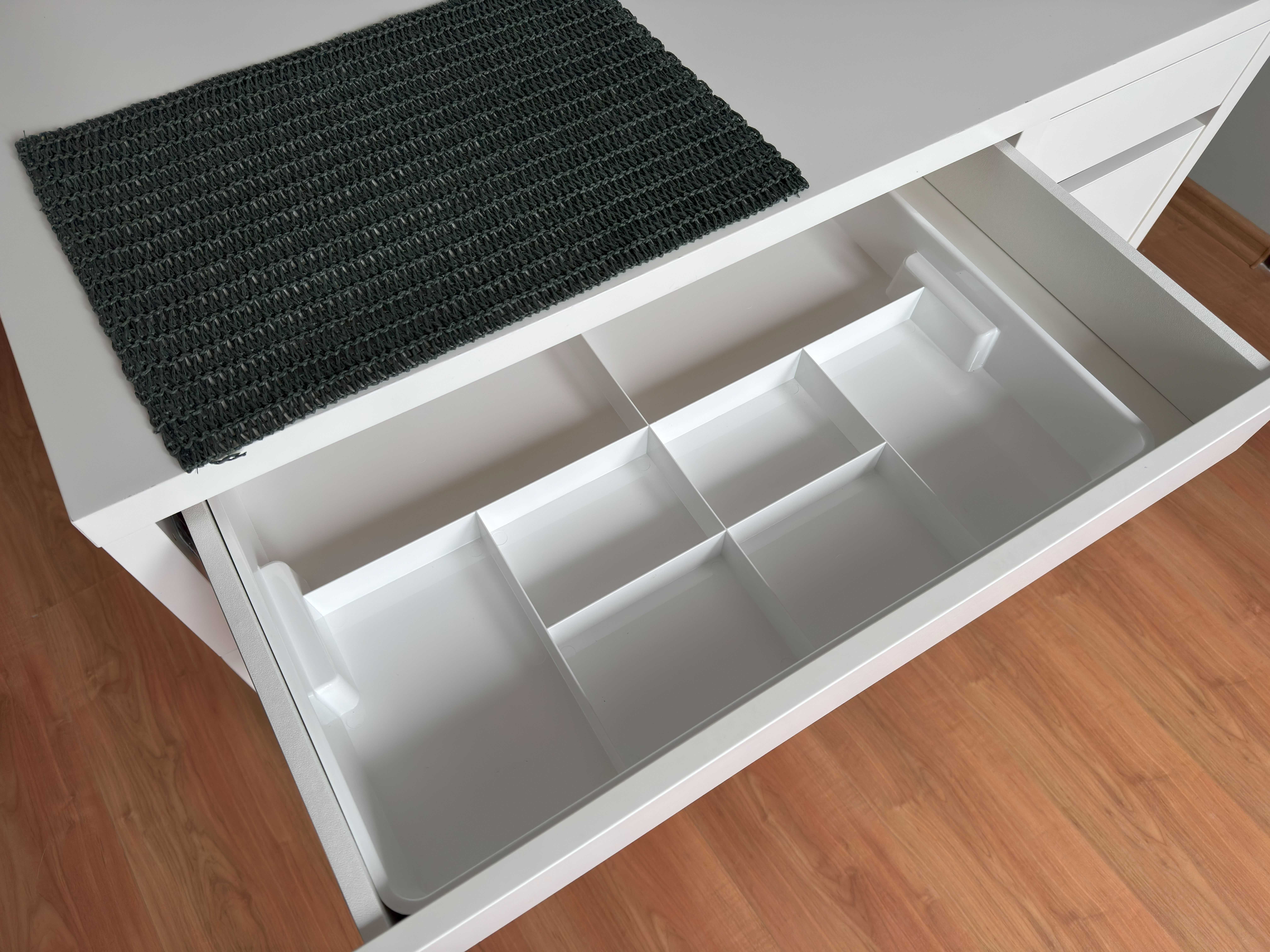 Ikea Kuggis wkład z 6 przegródkami biały 002.802.08