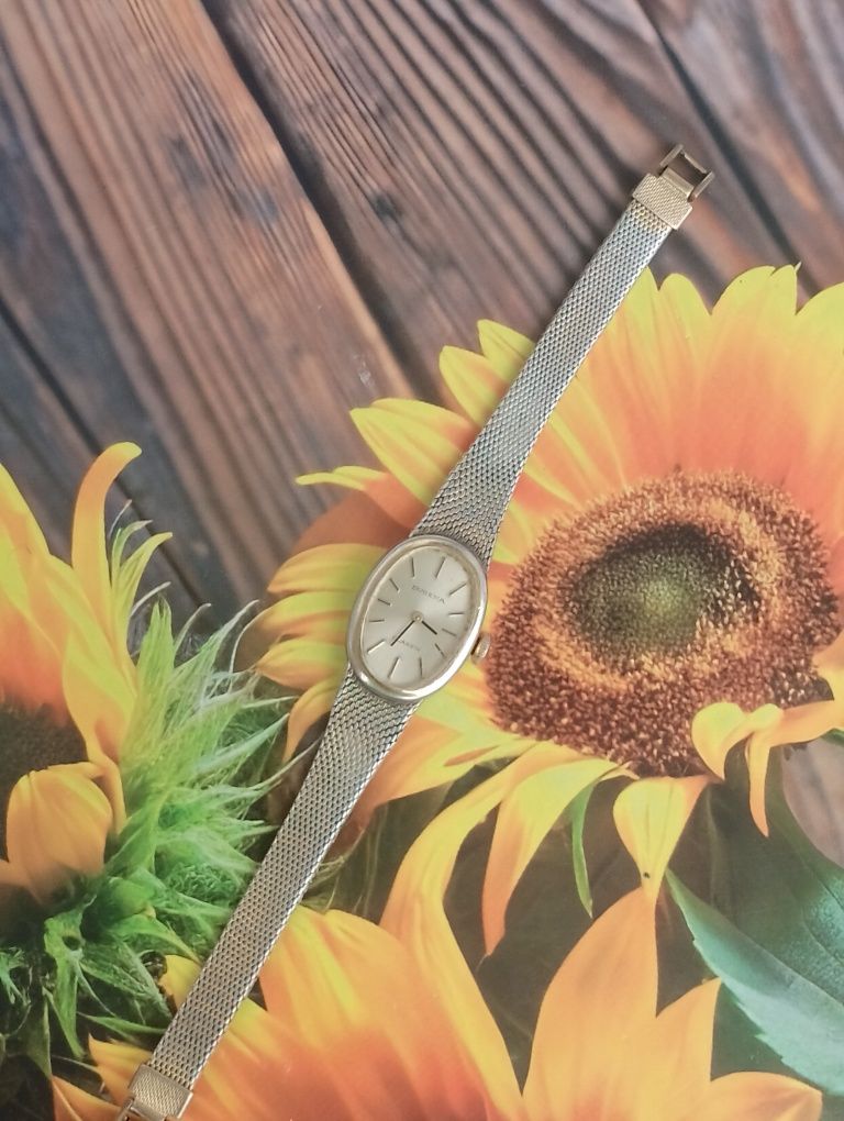 Damski zegarek vintage