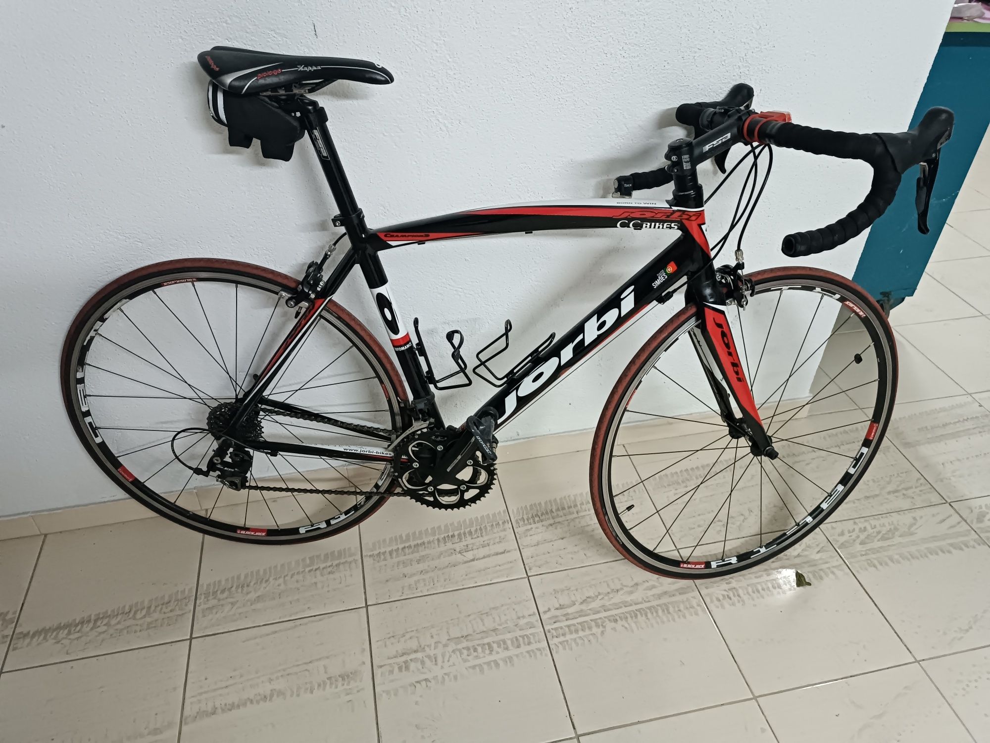 Bicicleta estrada jorbi