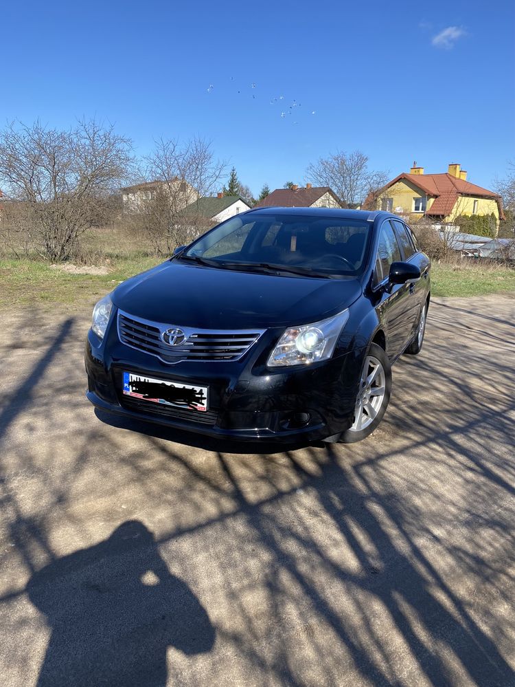 Toyota Avensis T27