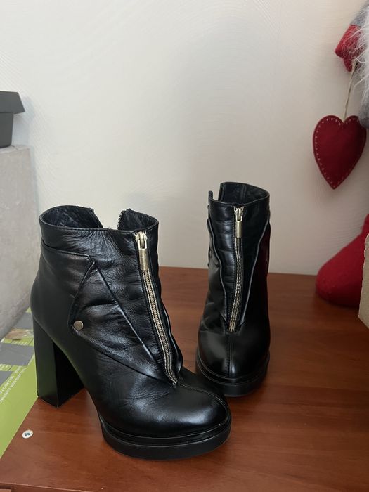 Ботінки ботільони снікерси полуботіночки на платформі каблуку