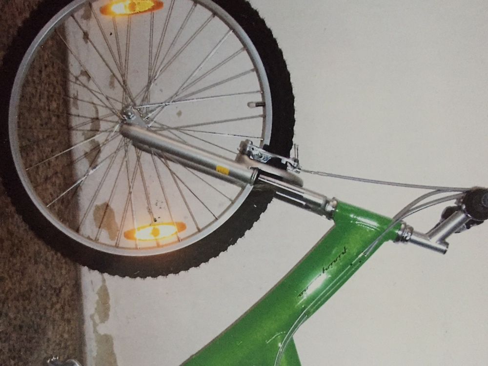 Bicicleta nova toda em aluminio com amortecedores
