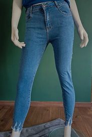 Spodnie damskie jeansy rurki rozmiar M