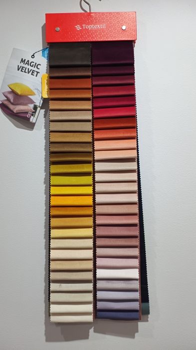 Łóżko tapicerowane Serenity z pojemnikiem na pościel stelaż metalowy