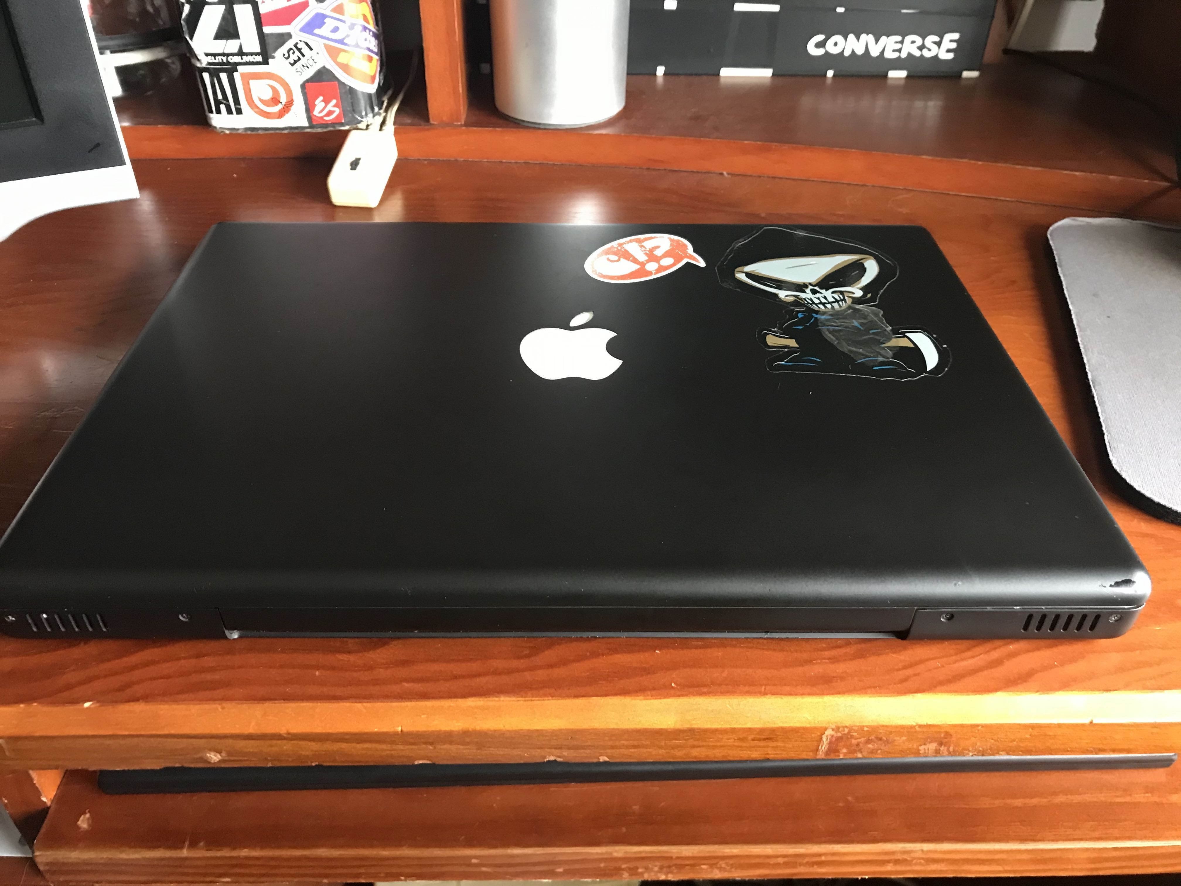 Macbook 13p Preto (disco 250GB)