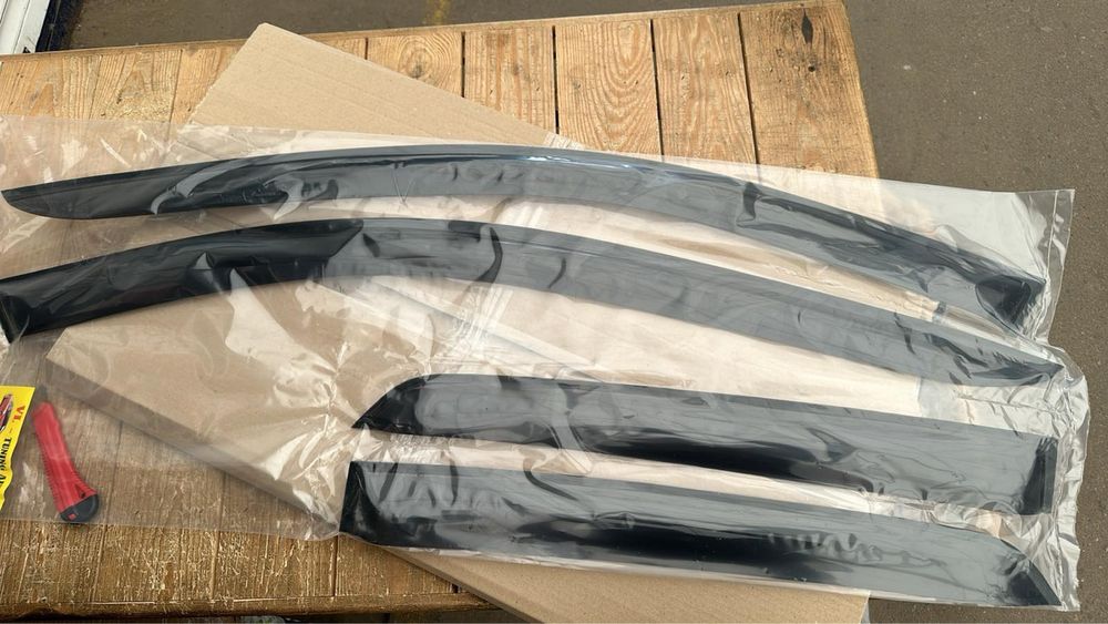 Ветровики Дефлекторы окон и Капота Mitsubishi Pajero Wagon/L200/asx