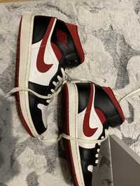 Buty Nike Air Jordan 1 Mid Gym Red r42.5