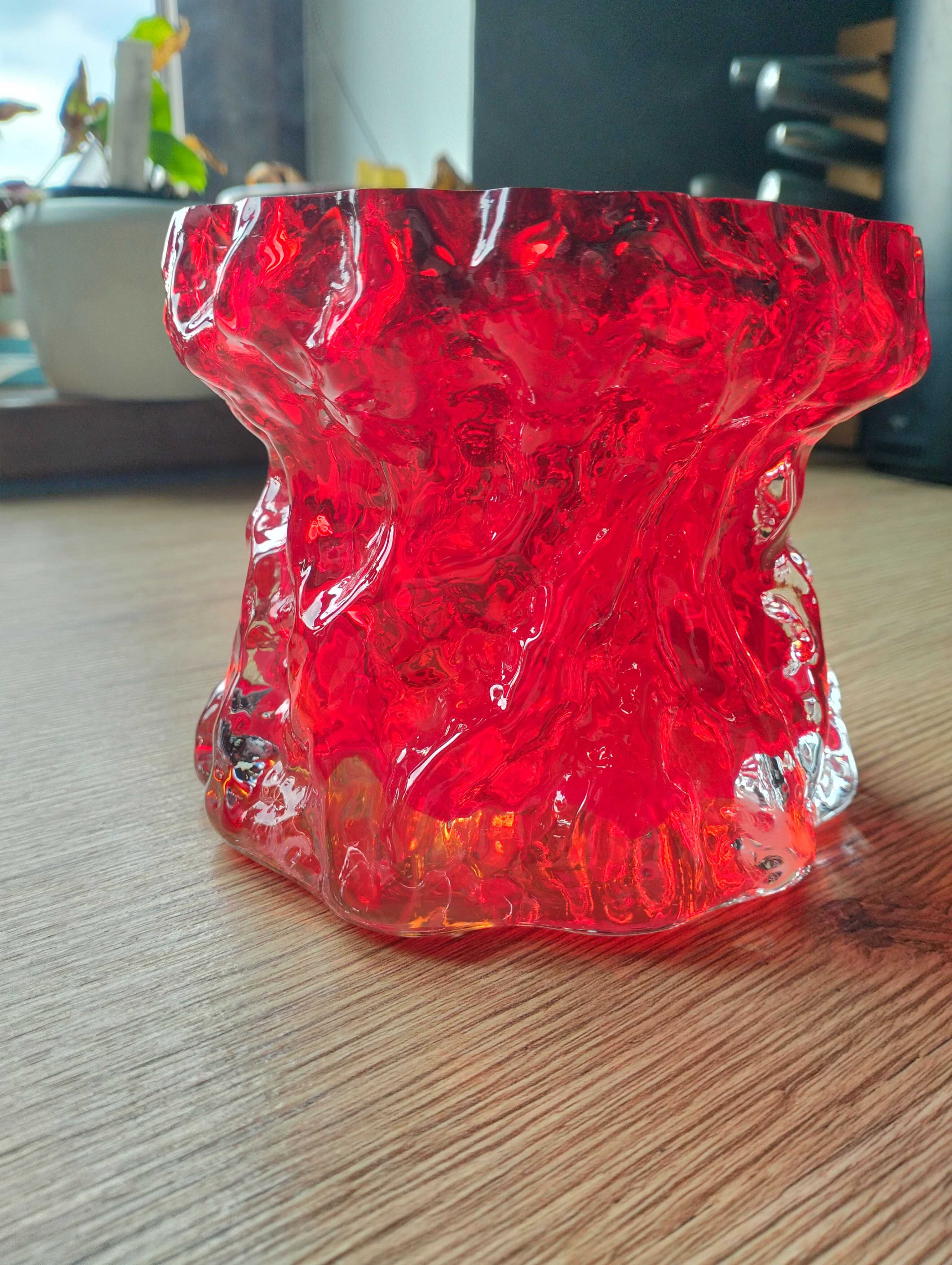 Ingrid Glass kultowy wazon Kurt Wokan